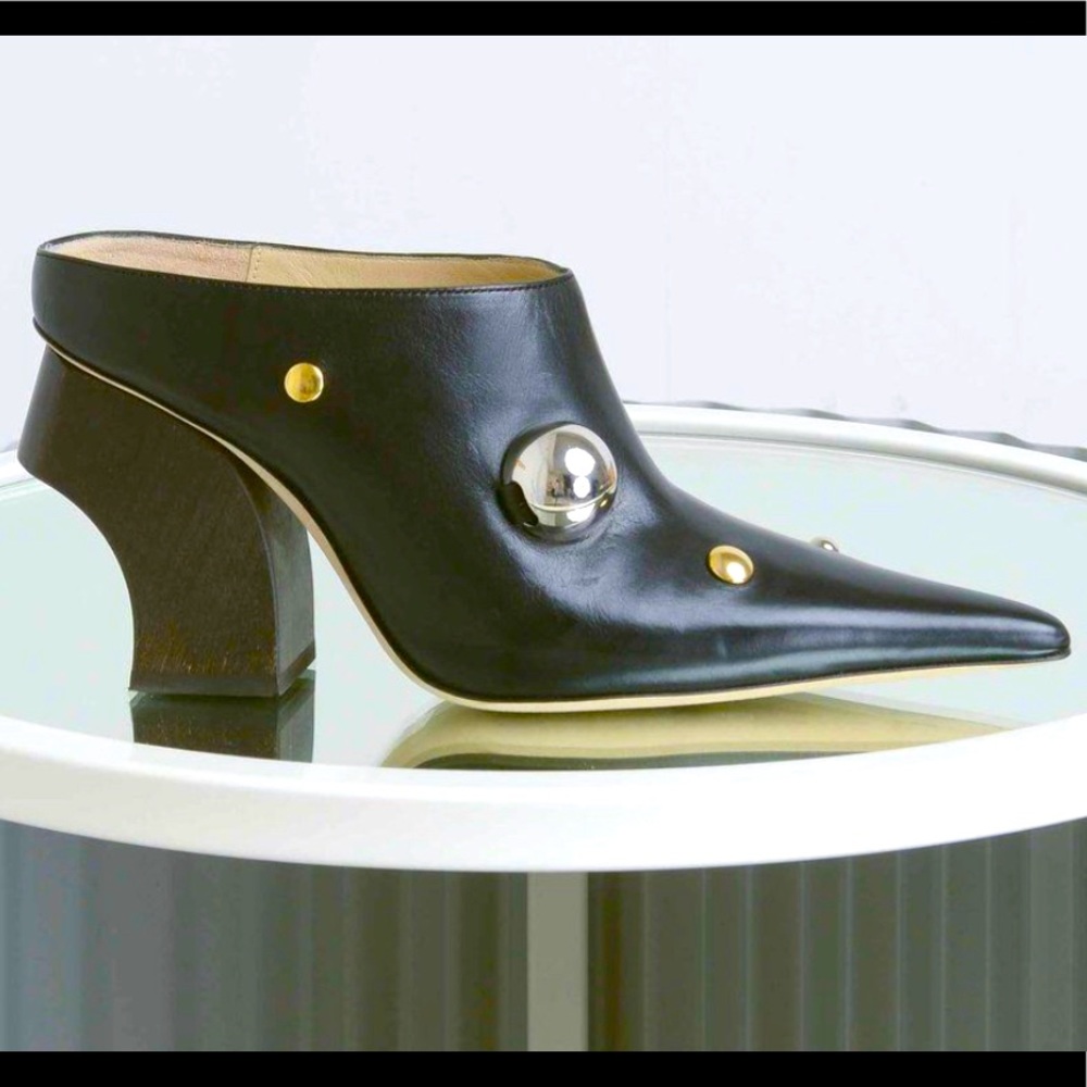 Rejina Pyo Yasmin studded Mule size 38